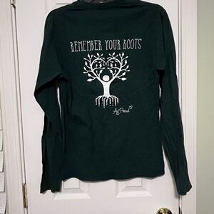 AG Remember your Roots Michigan Long Sleeve Size Small